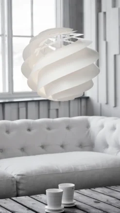 Swirl 3 Taklampa