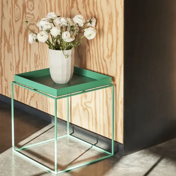 Tray Table Sidobord 60×60
