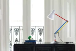 Type 75 Paul Smith Skrivbordslampa Edition Three