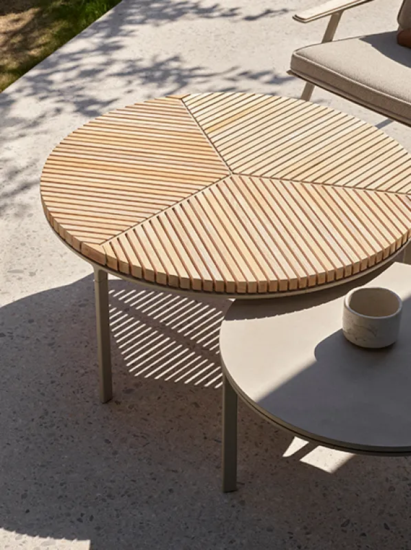 Vipp 716 Open Air Coffee Table 90