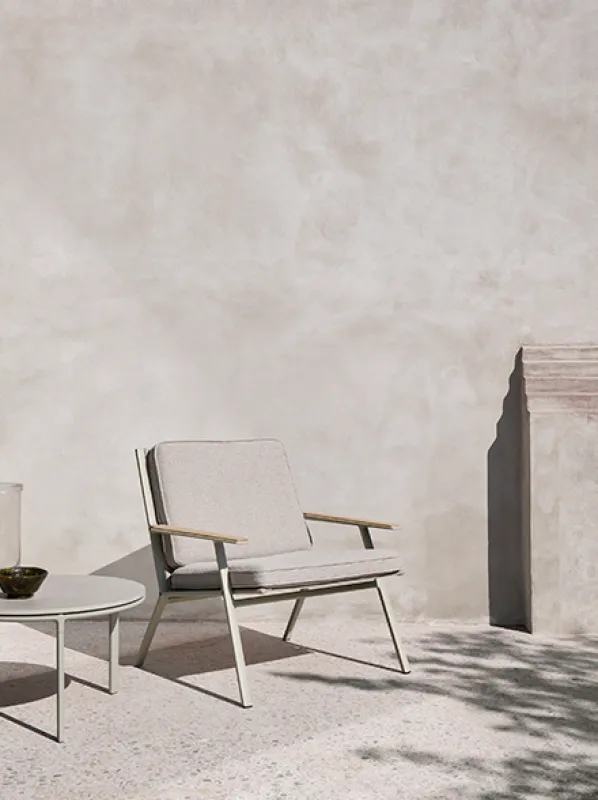 Vipp713 Open Air Lounge Chair