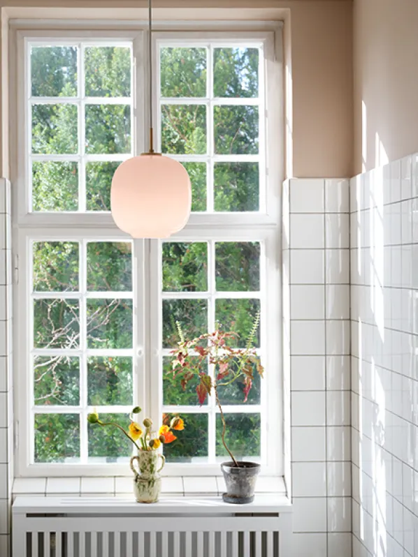 VL45 Radiohus Pendel Taklampa Pale Rose