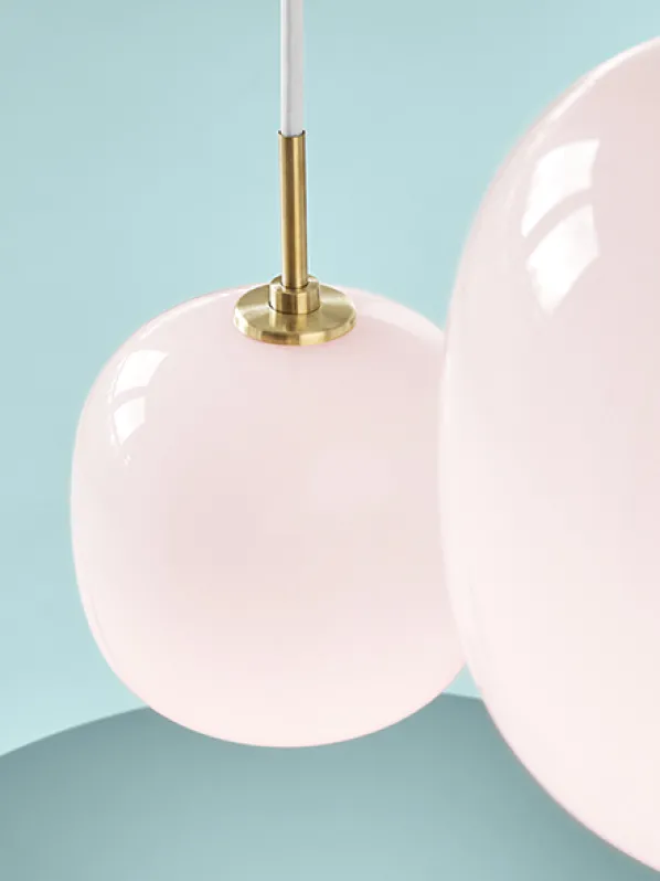 VL45 Radiohus Pendel Taklampa Pale Rose