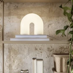 Vuelta Bordslampa