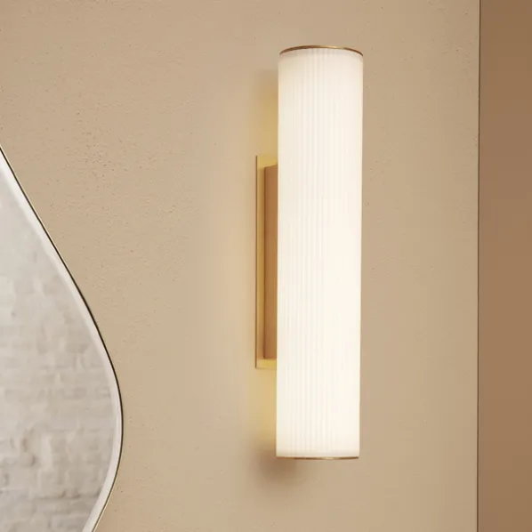 Vuelta Vägglampa