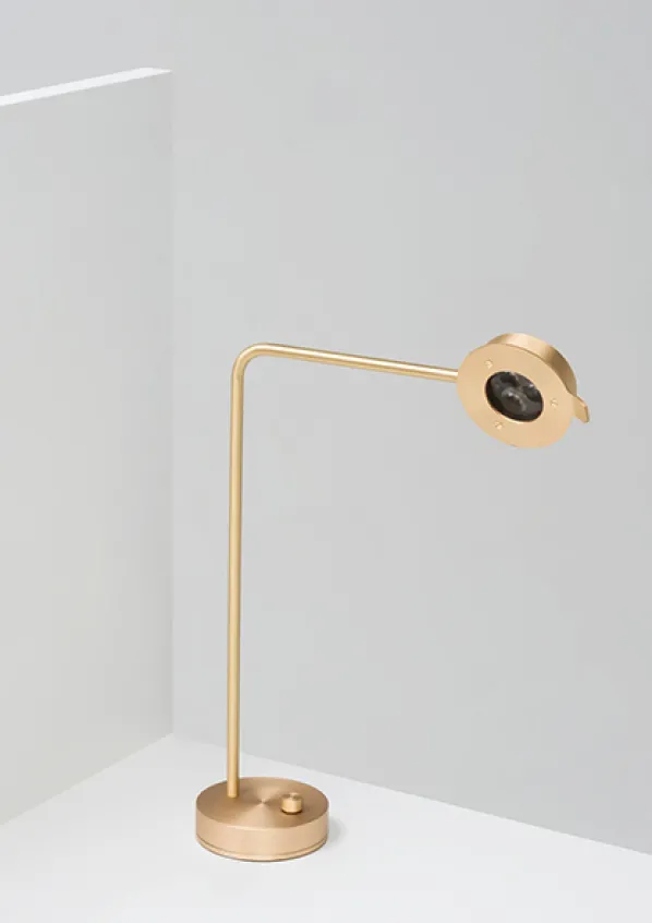 W102 Chipperfield Bordslampa